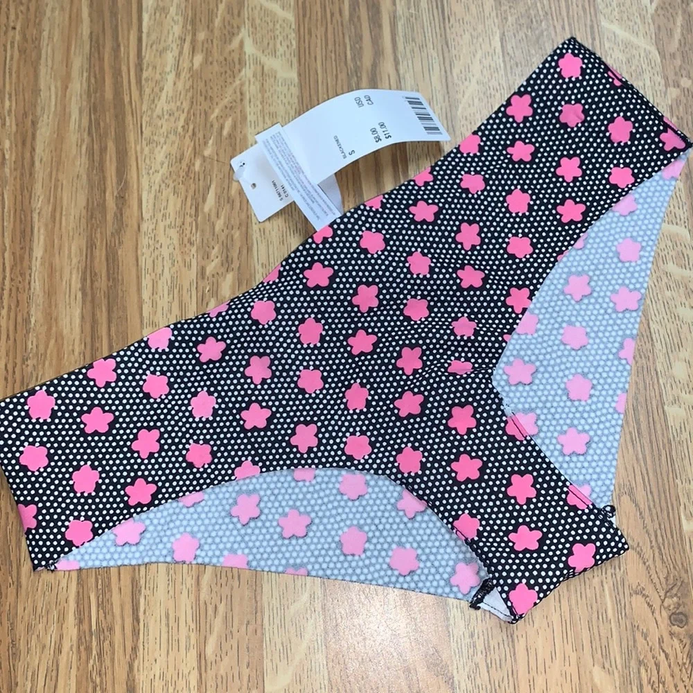 NWT Urban Outfitters Out from Under No Lines Laser Cut Hipster Panties Floral Sm